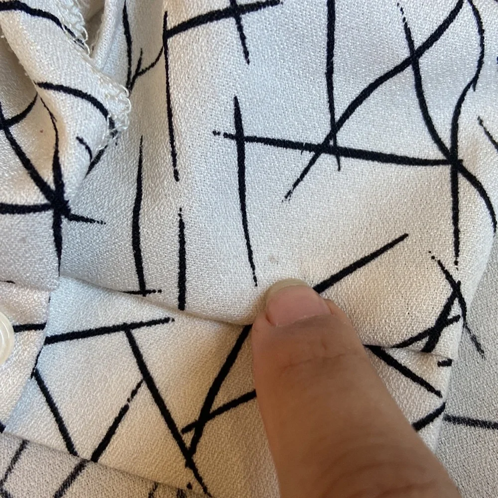 Lush Blouse - Picture 4 of 5